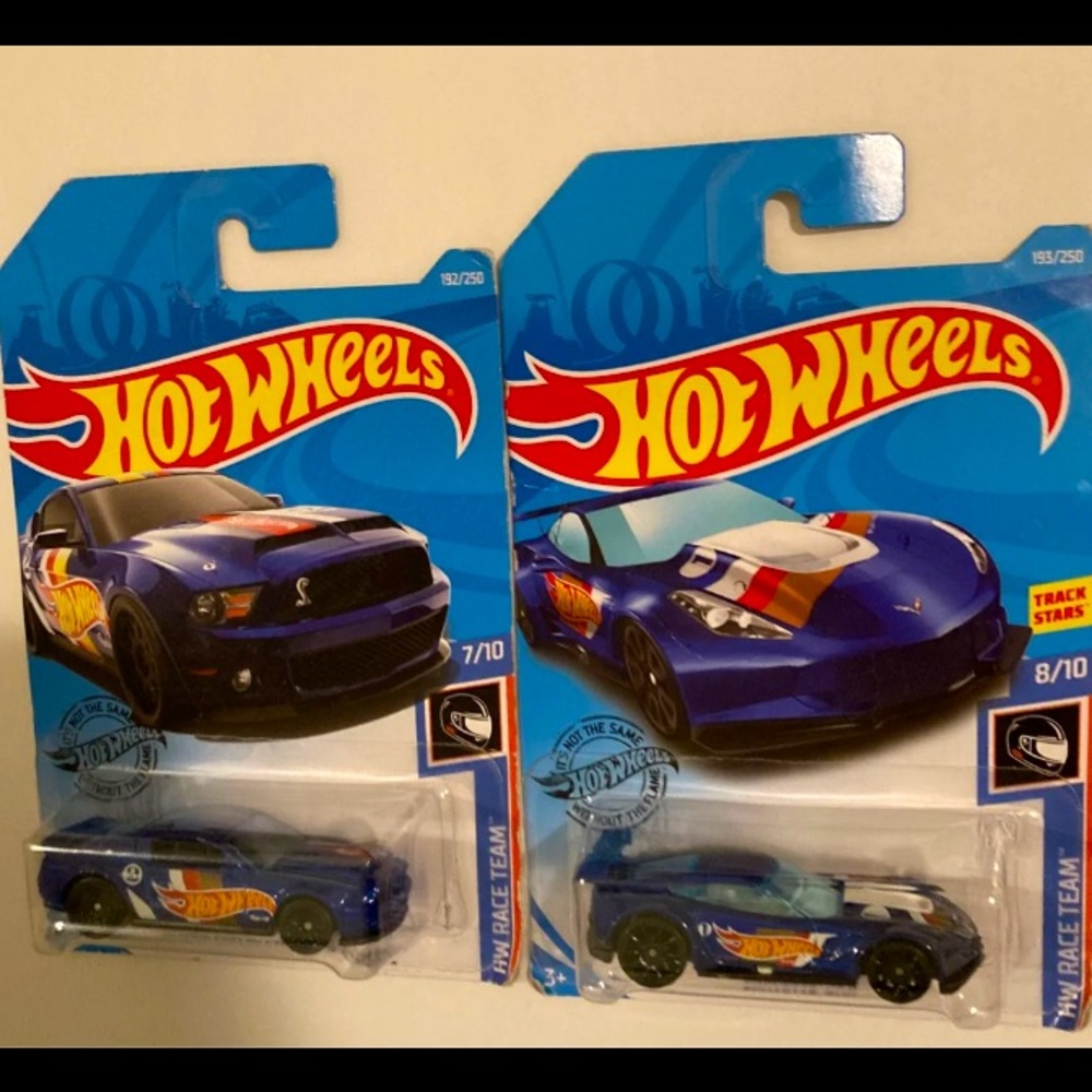 HW lot of 2 Hot Wheels race cars
